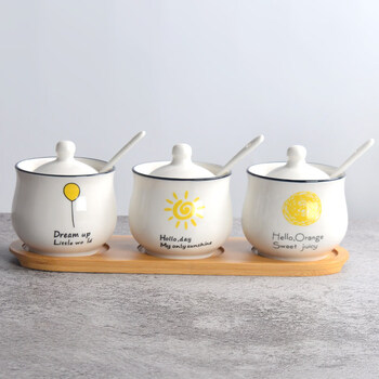 Tuojin japan imported quality seasoning box set household combined kitchen supplies seasoning jar seasoning jar salt jar flavor little sun three-piece set wooden tray_tray