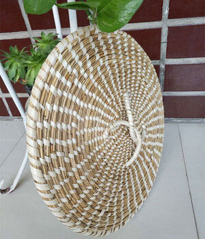 Large pot steamer lid reed handmade straw pot lid iron pot aluminum pot firewood stove fish table grass lid pointed straw hat lid 27-28cm