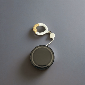 A&t (xiao shisan) xiaozhi moon round screen ai human-computer dialogue artificial intelligence robot voice high quality black lanyard (wifi + voice wake up + voice interruption