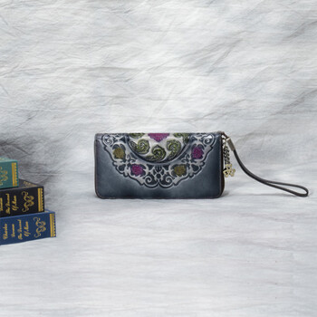 European and american retro genuine pickup bag retro embossed long multi-card slot wallet first layer cowhide chinese style wrist bag for women black