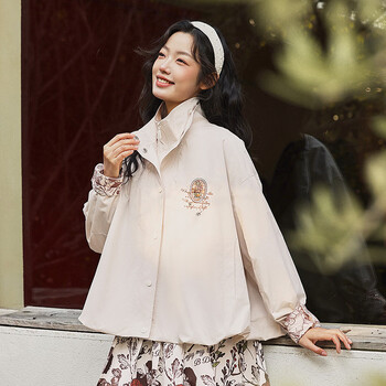 B.duck little yellow duck jacket women's 2026 spring new double-layer lapel letter embroidered digital printed lining jacket beige l