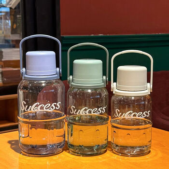 Fantasy summer large-capacity kettle trendy boys and girls sports fitness portable ton bucket student high temperature resistant with tea partition kettle blue 850ml cup