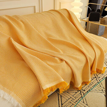 Fantasy self-driving bed car leisure blanket pad cloth layout atmosphere rv camping blanket moisture-proof pad plain weave + yellow high count and high density tassel edge 90x90