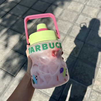 Large cup of summer classic black mint white green sports outdoor portable high-looking cup and bucket for direct drinking music carnival tons of buckets 1200ml