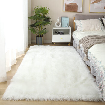 Fantasy plush white carpet imitation wool bedroom bedside blanket live broadcast room photo floor mat clothing store window decoration blanket off-white 50x80 cm supports machine washable ready stock