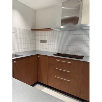 Yusenyi customized kitchen cabinets in foshan, guangdong. door-to-door measurement. door-to-door measurement.