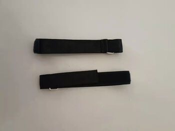 A complete collection of water resistance rowing machine accessories, smart rowing machine accessories, folding rowing machine pedals, tension ropes, elastic ropes, a pair of rowing machine foot straps