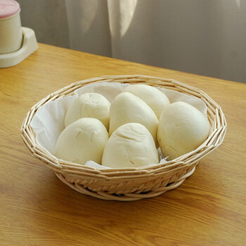 Fantasy steamed bun basket rattan storage basket willow fruit basket bamboo steamed bun basket vegetable dried fruit basket candy bread basket medium primary color rolled edge + cloth diameter 30/height 8cm