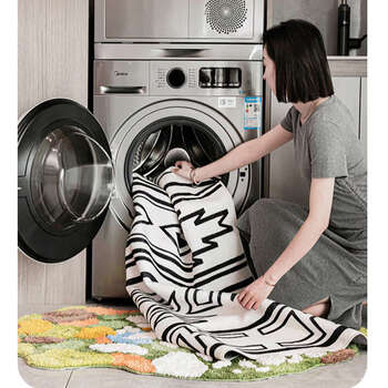 Yusenyi carpet girls bedroom room floor mat bedroom bedside carpet plush thick mat living room happy puppy +7 100x200