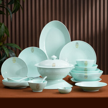 Liuhao jingdezhen celadon set household rice bowl dinner plate new simple high-end gift box set bone china gift 58-piece set 10 people