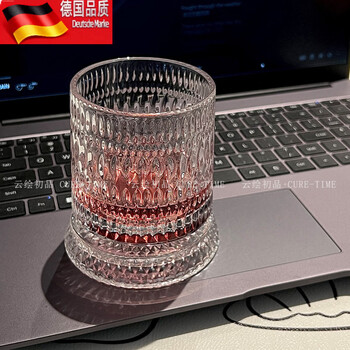 Tuojin light luxury wine set rotating whiskey cup brandy ice hockey cup home wine glass rotating wine glass set chiba pattern