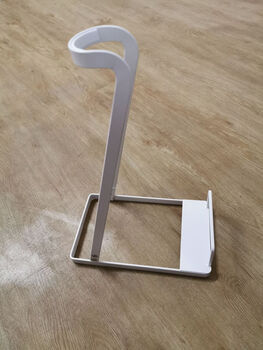 Cw is suitable for dyson vacuum cleaner storage rack vacuum cleaner bracket without punching floor-standing storage rack vacuum cleaner hanger white