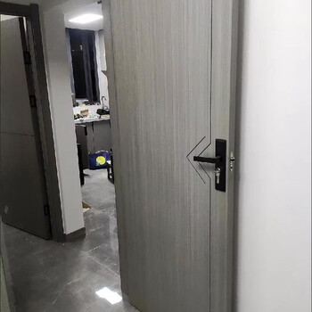 Modern simple wooden bedroom door carbon crystal room door new model suitable for rural self-built houses solid wood filling + solid wood door cover + hardware lock