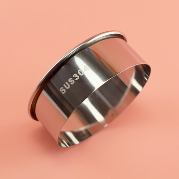 Yonghuan 304 stainless steel dumpling skin artifact household steamed bun press rice cake mold cake dough round cutting mold 304 stainless steel skin press inner diameter 14.5cm