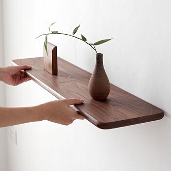 Fantasy wall storage rack shelf living room bedroom wall one-word partition partition storage rack black walnut one-word board 600x150mm