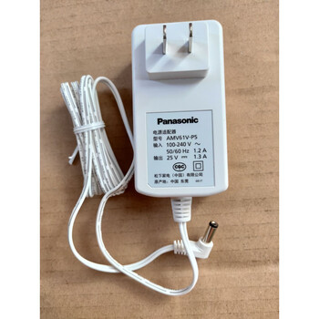 Original panasonic handheld wireless vacuum cleaner mc-8d565 8d56d wdd65 6dd65 charger 25v1.3 white 25v1.3a plug l elbow