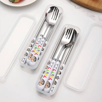 Tuojin japan imported high-quality crayon shin-chan stainless steel tableware set, chopsticks, spoons, forks, tableware three-piece set for students, crayon shin-chan three-piece set, spoon, fork, chopsticks + storage box