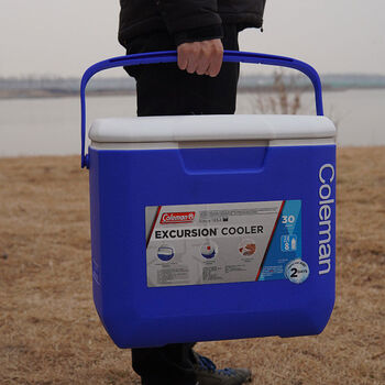 Coleman coleman american insulated box refrigerated 28l large capacity outdoor car self-driving travel fishing refrigerator blue vertical label