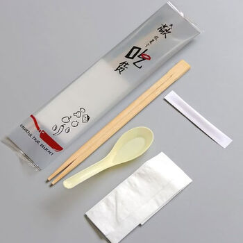 Traditional and simplified four-piece paper towel delivery fast food packaging set four-in-one foodie yellow spoon four-piece set 0 set