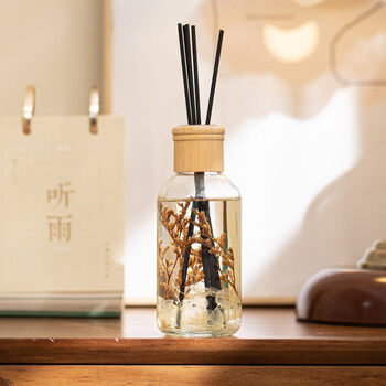 Shantou lincun fire-free incense flower fragrance deodorant household incense essential oil indoor long-lasting wholesale 50ml no man's land rose