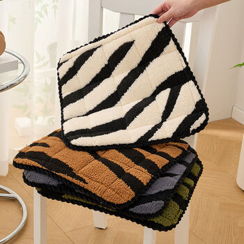 Fantasy cushion chair office sedentary butt cushion zebra pattern cushion upholstered dining table seat cushion zebra pattern + black and white (trapezoidal) non-slip 50x47x45cm with straps