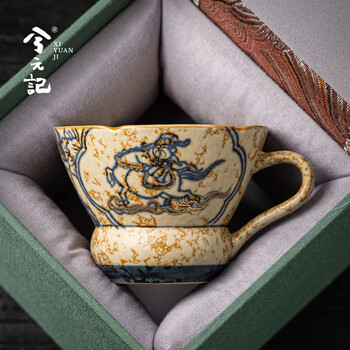 Xi yuanji hand-painted blue and white ceramic coffee cup teacup high-end exquisite ladies personal petal milk latte cup hand-painted blue and white flint red petal cup gift box (cai lu qian kun)