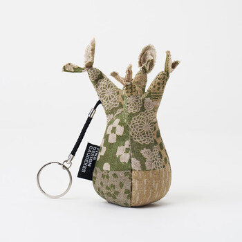 Qiyuanqi factory fdc ivory palace trendy original root plant schoolbag key bag pendant trinkets grass green