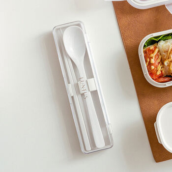 Midele chopsticks and spoon set for one person, for office workers, children and students, portable tableware storage box, chopsticks and spoon set white