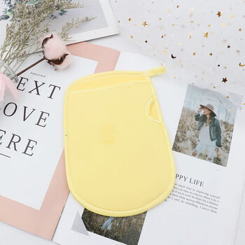 Shantou lincun children's painless pv bath gloves double-sided dust removal baby sponge yellow