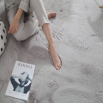 Fantasy imitation rabbit fur carpet, living room coffee table blanket, simple modern full-cover cute bedside carpet, thickened bedroom washed floor mat, smoke gray (short rabbit hair) 200 300cm (+ thick + dense + soft)