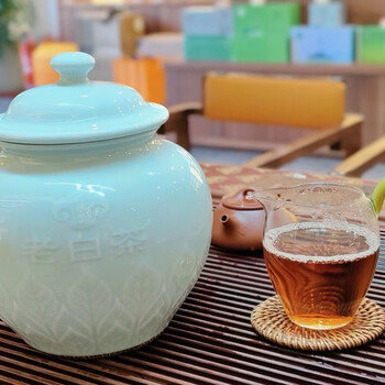 5 years old white tea