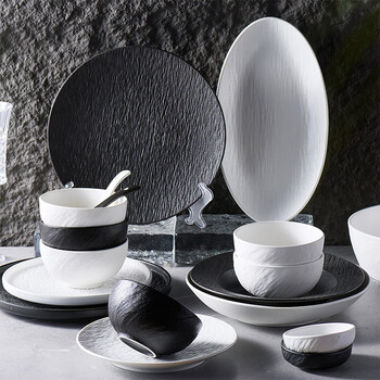 Tableware plates, high-end household ceramic deep plates, japanese-style rice bowls, dishes, simple underglaze color tableware, 8-inch shallow plate, black