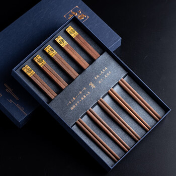 Pick-up painting, no paint, no wax, red sandalwood chopsticks, 5 pairs, high-end home hotel log boutique gift box, silk screen blessing