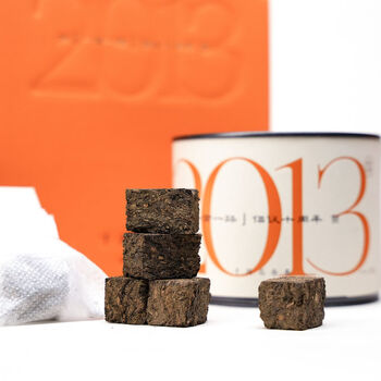 Upward freedom anhua black tea fu brick black brick qianliangjian tea 2013 qianlianghuajuan tea