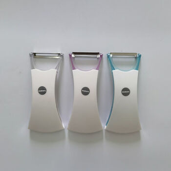 Guadi japanese multifunctional fruit peeling knife home kitchen potato grater artifact peeling knife peeler with fruit knife three mixed colors value pack