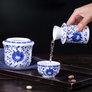 Wo zhi wo wen wine jug household jingdezhen ceramic old-fashioned warm wine set white wine yellow wine wine warmer set fuguilian wine jug (2 taels) 2 wine glasses