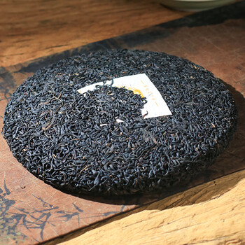 Little senior sister reviews tea dajie ancient tree sheqian tea cake 2014 guiqing guangxi liubao tea guiqing 400g dajie ancient tree sheqian tea cake 400g