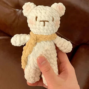 Jinglihua diy handmade hip bear birthday gift knitted doll knitting material package crocheted plush doll off-white ice strip bear doll finished product