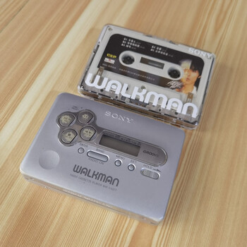 Sony ex621 ex677 tape player walkman tape player walkman internet celebrity transparent model sony fx877 translucent type