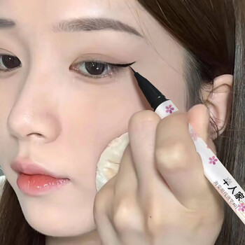 Banrenjia ultra-fine eyeliner, ultra-fine soft-bristle tip, not easy to smudge, draws eyelashes naturally and smoothly for beginners, color 01# (black)