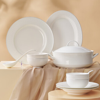Huaguang national porcelain bowl and plate tableware set pure white relief bone china high-end tableware for housewarming gifts erya dongfang pure white relief meal for 6 people 35-piece set