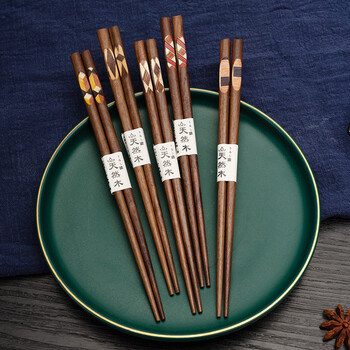 Onlycook high-looking walnut wood chopsticks, creative household wooden chopsticks, japanese style one person, one chopstick, 5-color solid wood fast set, 5 pairs