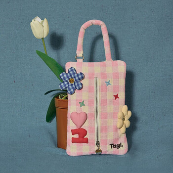 Tagi.<i>floating bulging tissue box garden love diamond car tissue bag storage bag new year gift for others