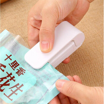 Safebet japanese-style household sealing machine mini portable sealing machine kitchen fresh-keeping bag heating sealing plastic bag sealing white