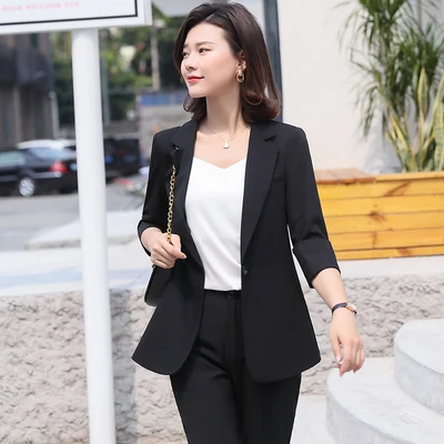 トロマンの小さなスーツのジャケット 女性の気質 カジュアル ワイルド 大きなサイズの春と夏21年の女性のブラウス は薄い韓国版の英国スタイルのプロの服の薄い女性のスーツの黒でした