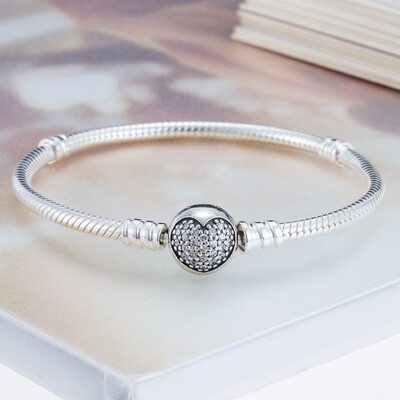 Give your girlfriend PANDORA flashing heart shaped pav buckle 925