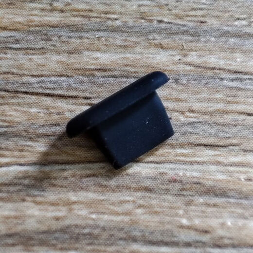 Ye Yu is suitable for mobile phone charging port dust plug, Apple Type-C data port soft rubber plug, protective cover, silicone dust cover, black Type-C port round head rope, 10 pieces