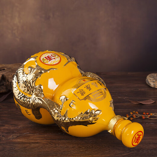 Porcelain 銊堂 5Jin Jin is equal to 0.5 kg. Wine jar, puree, wine bottle, decorative ornaments, wine bottle, sealed gourd, golden dragon, Chengxiang wine set