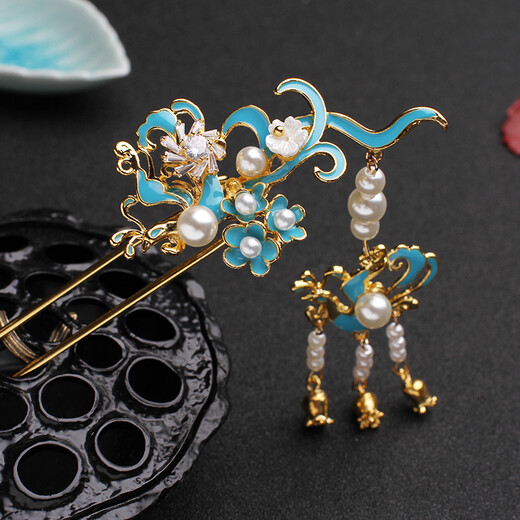 Handmade vintage cloisonné hairpin hairpin burnt blue antique style crested hairpin ancient costume tassel step shake daily Hanfu accessories Yu Rui hairpin