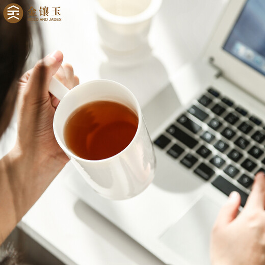 Gold inlaid jade tea cup, white porcelain with filtered water cup, creative ceramic three-piece set, tea cup, mug, Shangbai office cup 400ml